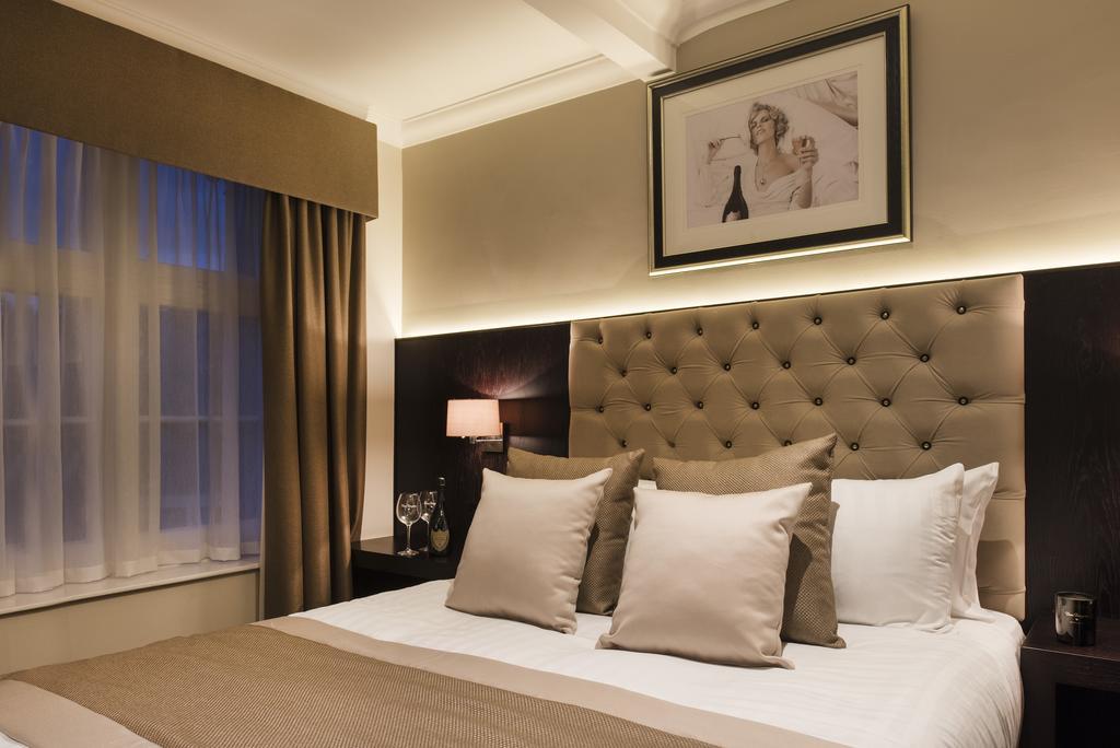The Vermont Aparthotel Нюкасъл ъпон Тайн Стая снимка