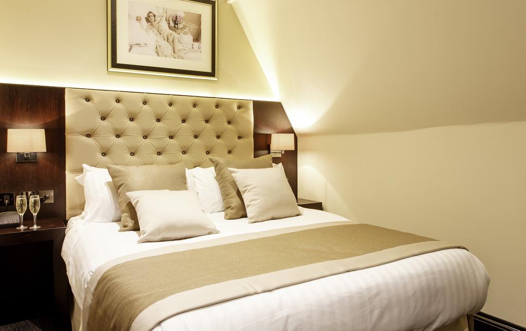 The Vermont Aparthotel Нюкасъл ъпон Тайн Стая снимка