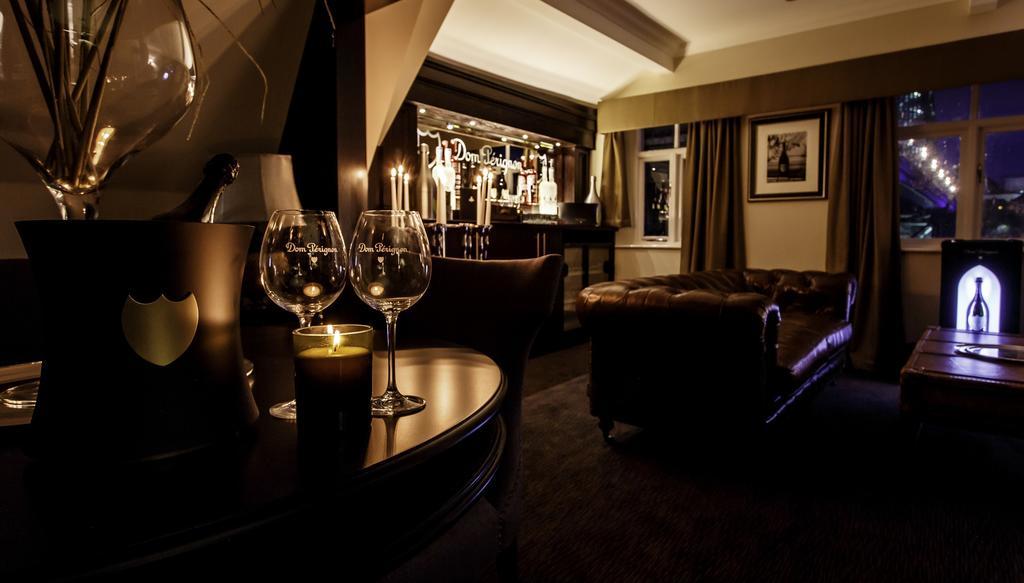 The Vermont Aparthotel Нюкасъл ъпон Тайн Стая снимка